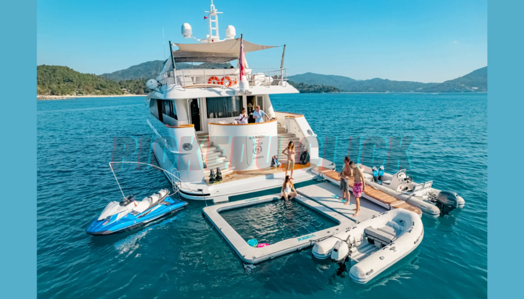 Exclusive Luxury Yacht Escape